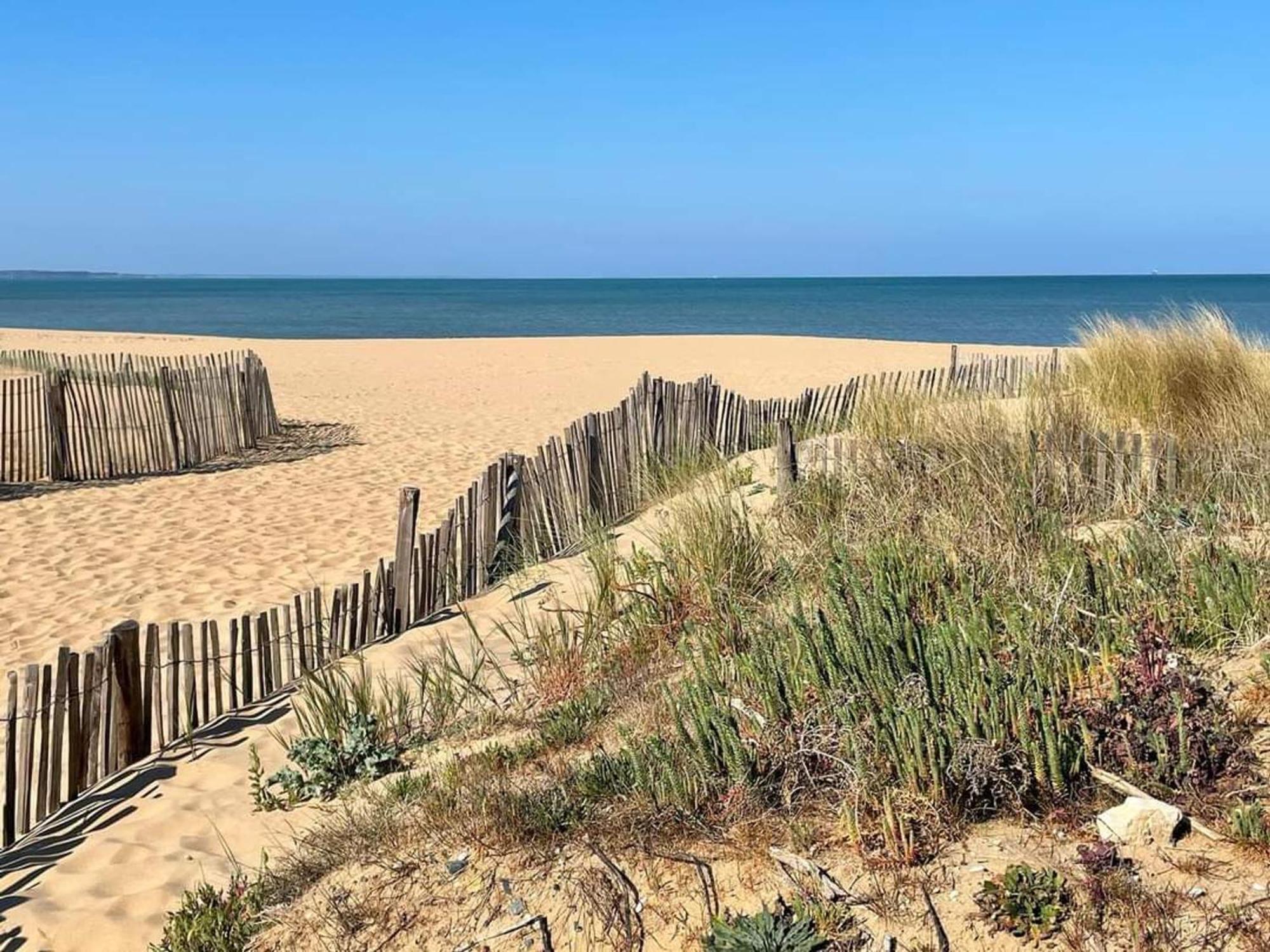 Loft 4 Pers Centre Chatelaillon-Plage, A Deux Pas De La Mer Et Du Casino, Wi-Fi Inclus - Fr-1-706-26 Zewnętrze zdjęcie